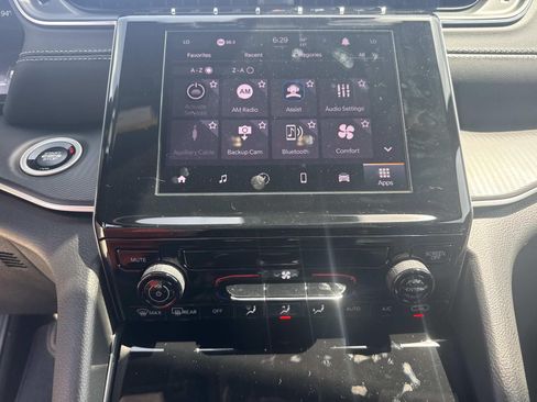 New 2026 Jeep Grand Cherokee L Laredo AWD/4WD image 26