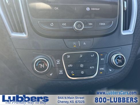 Used 2023 Chevrolet Malibu LT image 18