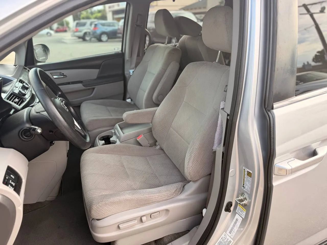 Used 2015 Honda Odyssey EX image 26