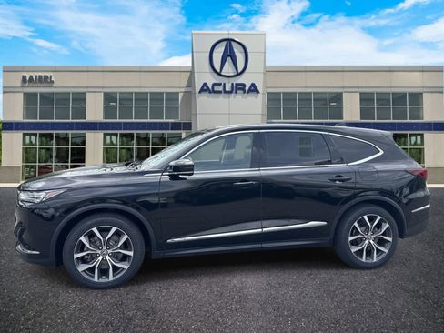 Certified 2023 Acura MDX SH-AWD w/ Technology Package image 2
