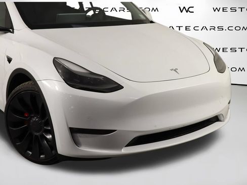 Used 2023 Tesla Model Y Performance AWD/4WD image 54