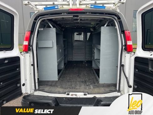 Used 2021 Chevrolet Express 2500 w/ Driver Convenience Package RWD image 9