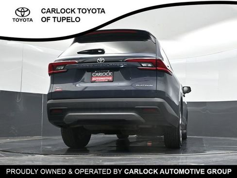 Used 2025 Toyota Grand Highlander AWD image 61