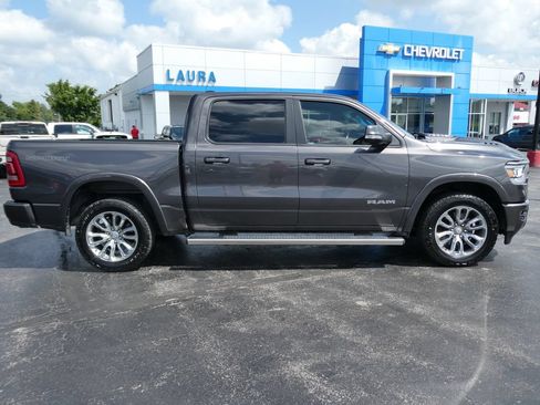 Used 2021 RAM 1500 Laramie w/ Sport Appearance Package AWD/4WD image 4