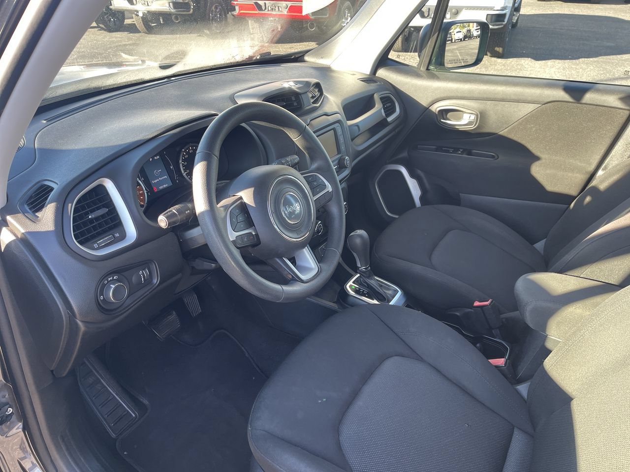 Used 2020 Jeep Renegade Sport FWD image 10