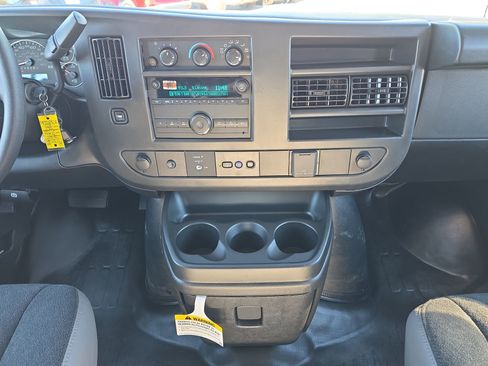 New 2025 Chevrolet Express 2500 Work Van image 14