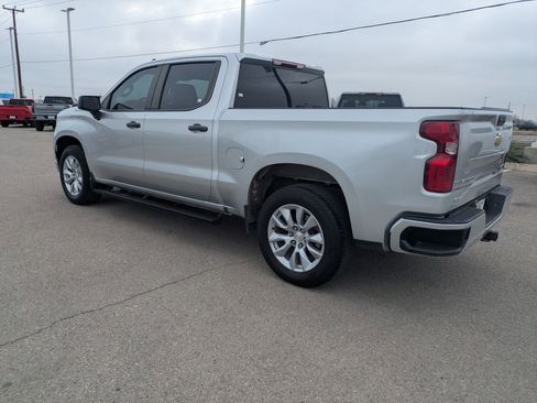 Used 2022 Chevrolet Silverado 1500 Custom image 6