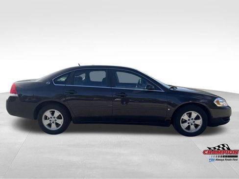 Used 2008 Chevrolet Impala LT image 8