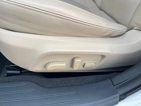 Used 2019 Subaru Outback 2.5i Limited AWD/4WD image 10