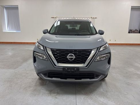 Used 2023 Nissan Rogue SL AWD/4WD image 3