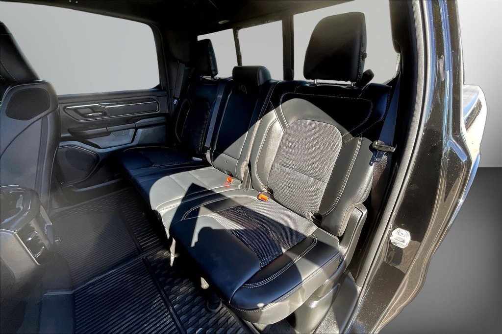 Used 2020 RAM 1500 Big Horn w/ Built-to-serve Edition AWD/4WD image 23