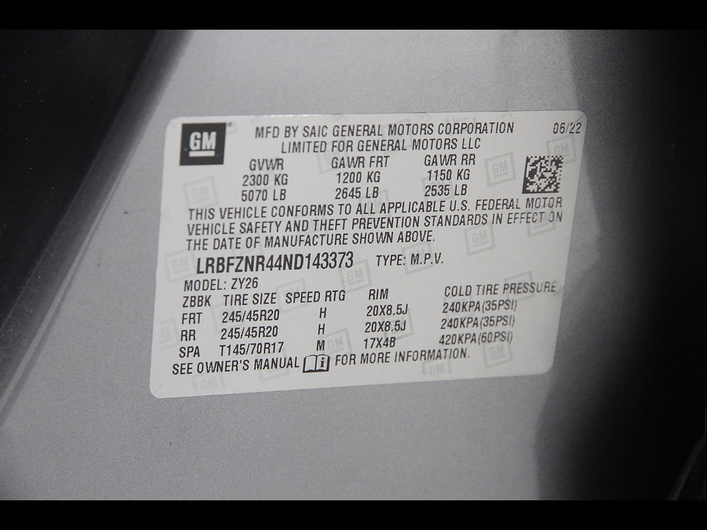 Used 2022 Buick Envision Essence w/ Technology Package I FWD image 24