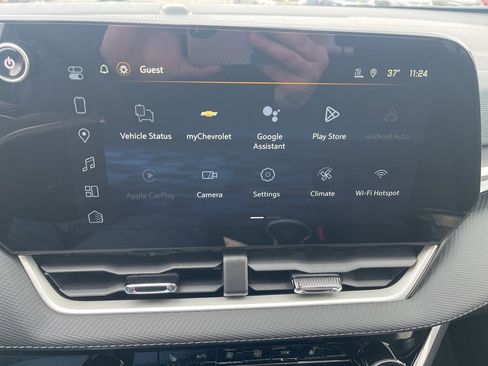 New 2026 Chevrolet Equinox LT w/ Convenience Package II image 19