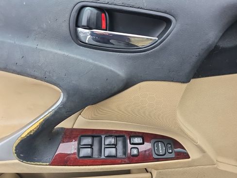 Used 2007 Lexus IS 250 image 18