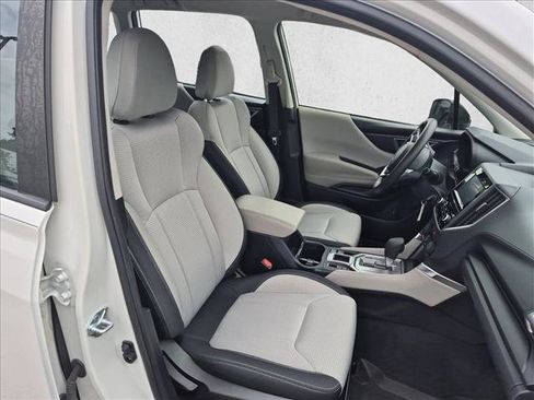 Used 2024 Subaru Forester AWD/4WD image 19