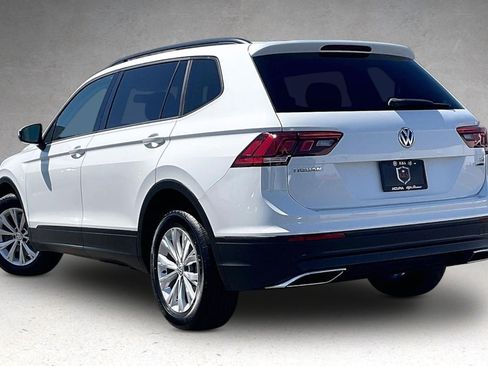 Used 2018 Volkswagen Tiguan S w/ 3rd Row Seat Package AWD/4WD image 33