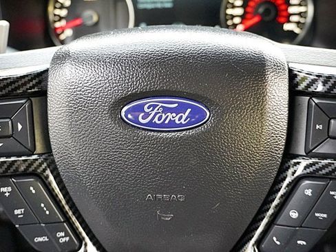 Used 2019 Ford F150 Raptor w/ Equipment Group 802A Luxury image 43