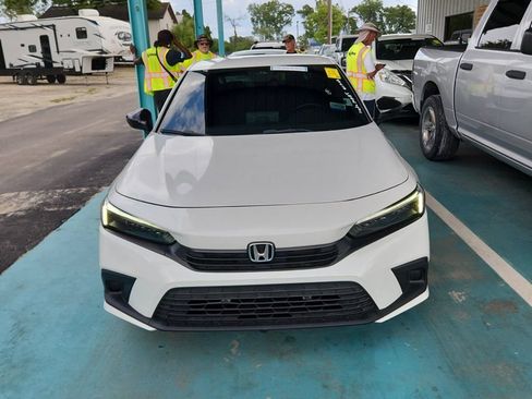 Used 2022 Honda Civic Sport image 6