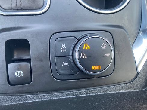 Used 2021 Chevrolet Traverse RS w/ LPO, Floor Liner Package AWD/4WD image 43