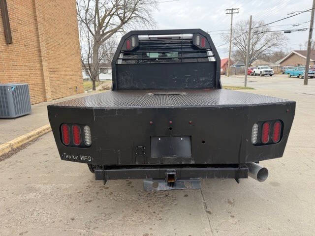 Used 2023 Chevrolet Silverado 2500 LT AWD/4WD image 5