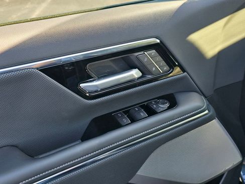 New 2025 GMC Sierra EV Denali AWD/4WD image 14