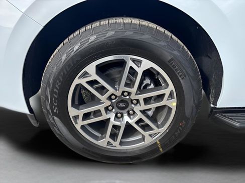 New 2026 Ford Expedition Max Active AWD/4WD image 10