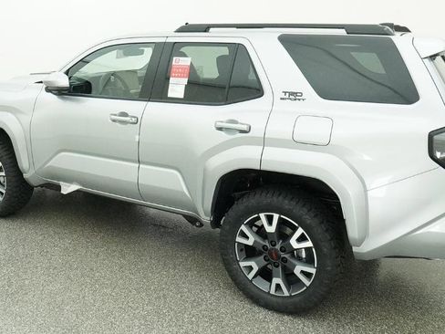 New 2026 Toyota 4Runner TRD Sport Premium AWD/4WD image 32