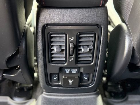 Used 2023 Dodge Durango R/T AWD/4WD image 10