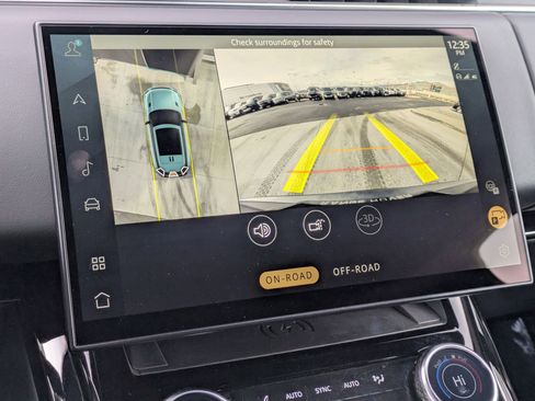 Certified 2023 Land Rover Range Rover Sport SE image 19