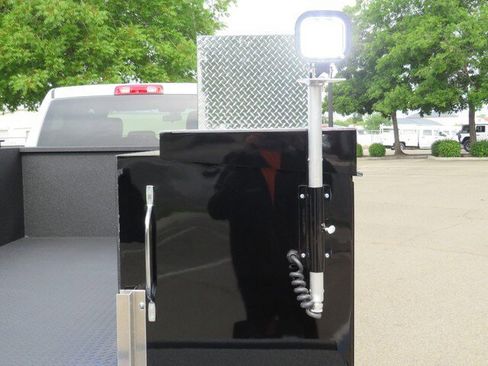 New 2023 RAM 5500 Tradesman w/ Chrome Appearance Group image 54