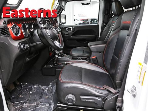 Used 2020 Jeep Wrangler Unlimited Rubicon w/ LED Lighting Group AWD/4WD image 14