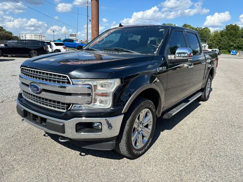 Used 2018 Ford F150 Lariat w/ Equipment Group 502A Luxury AWD/4WD image 9