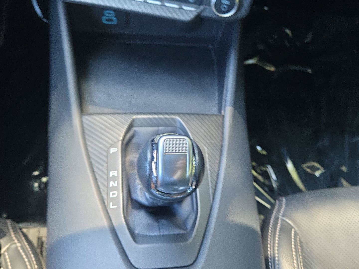 Used 2025 Ford Mustang Premium RWD image 26