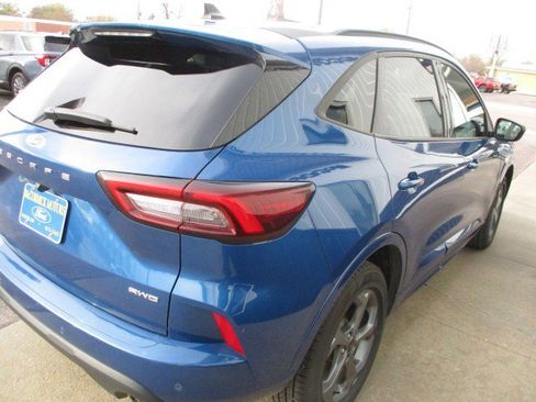 Used 2023 Ford Escape ST-Line w/ Tech Pack #1 image 5