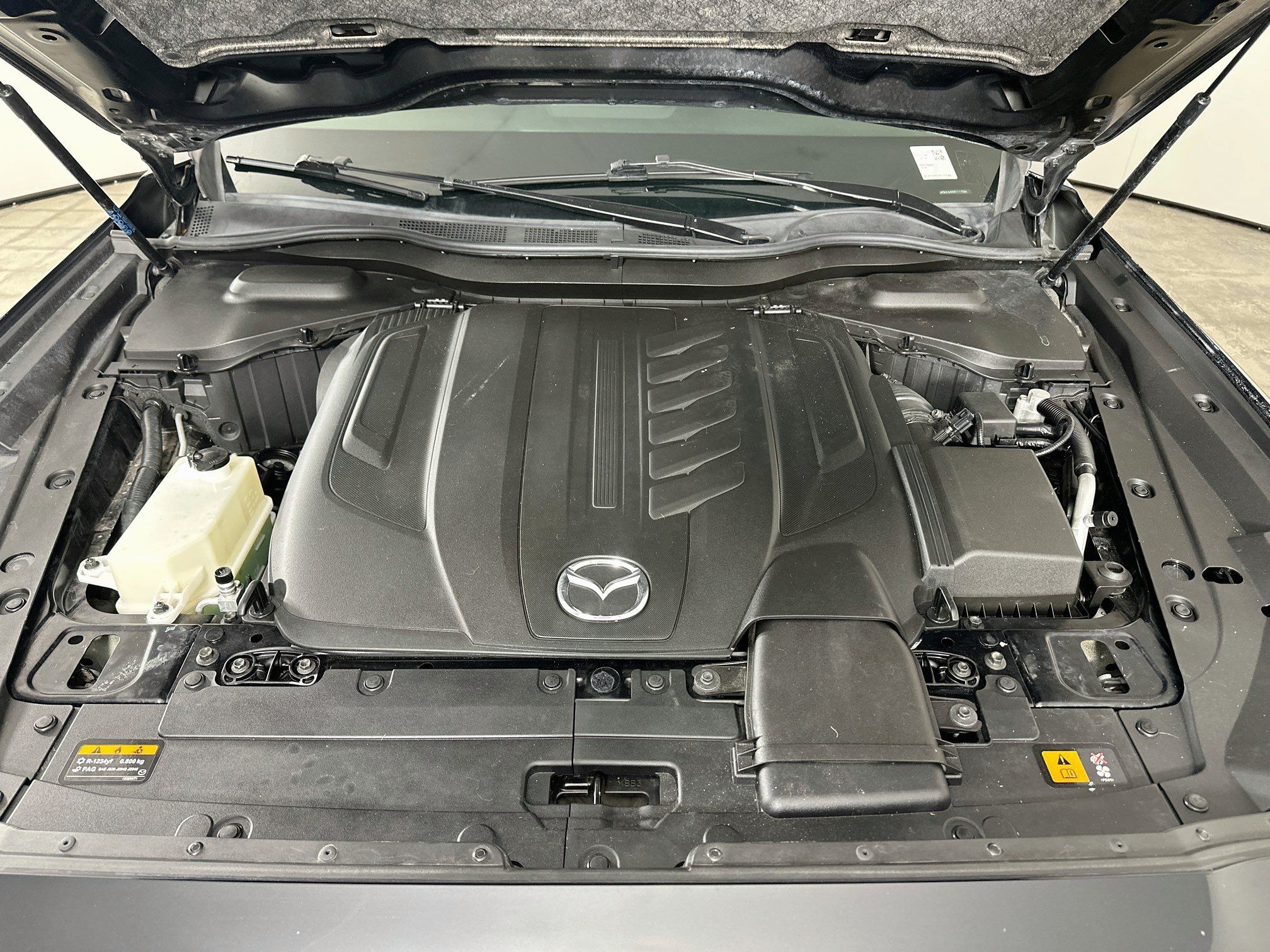 Used 2024 MAZDA CX-90 3.3 Turbo w/ Select Package AWD/4WD image 35