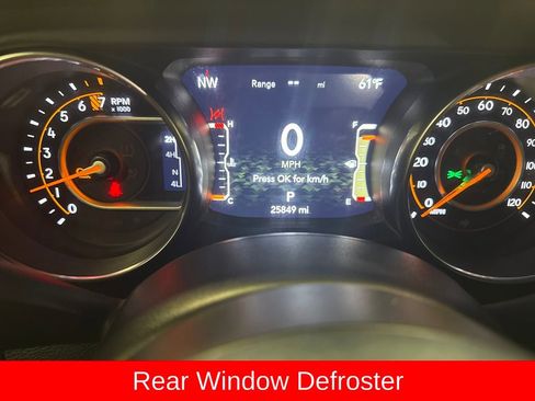 Used 2022 Jeep Gladiator Overland w/ Popular Equipment Package image 19