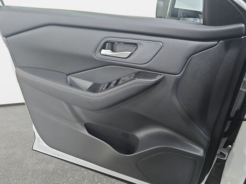 New 2026 Nissan Rogue SV w/ Cold Weather Package FWD image 26