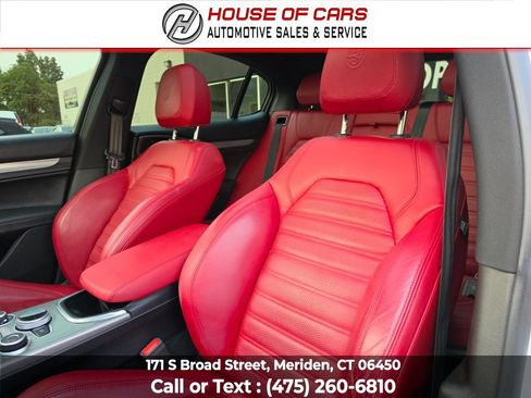 Used 2022 Alfa Romeo Stelvio Veloce AWD/4WD image 39