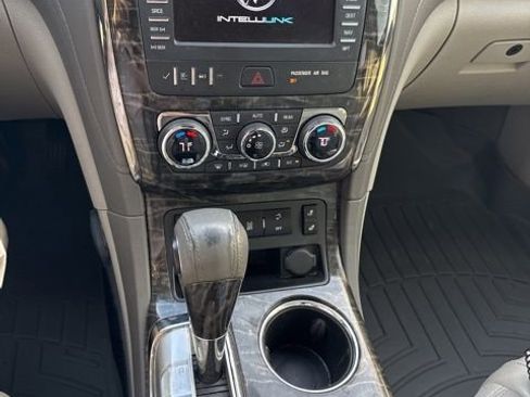 Used 2014 Buick Enclave Leather image 7