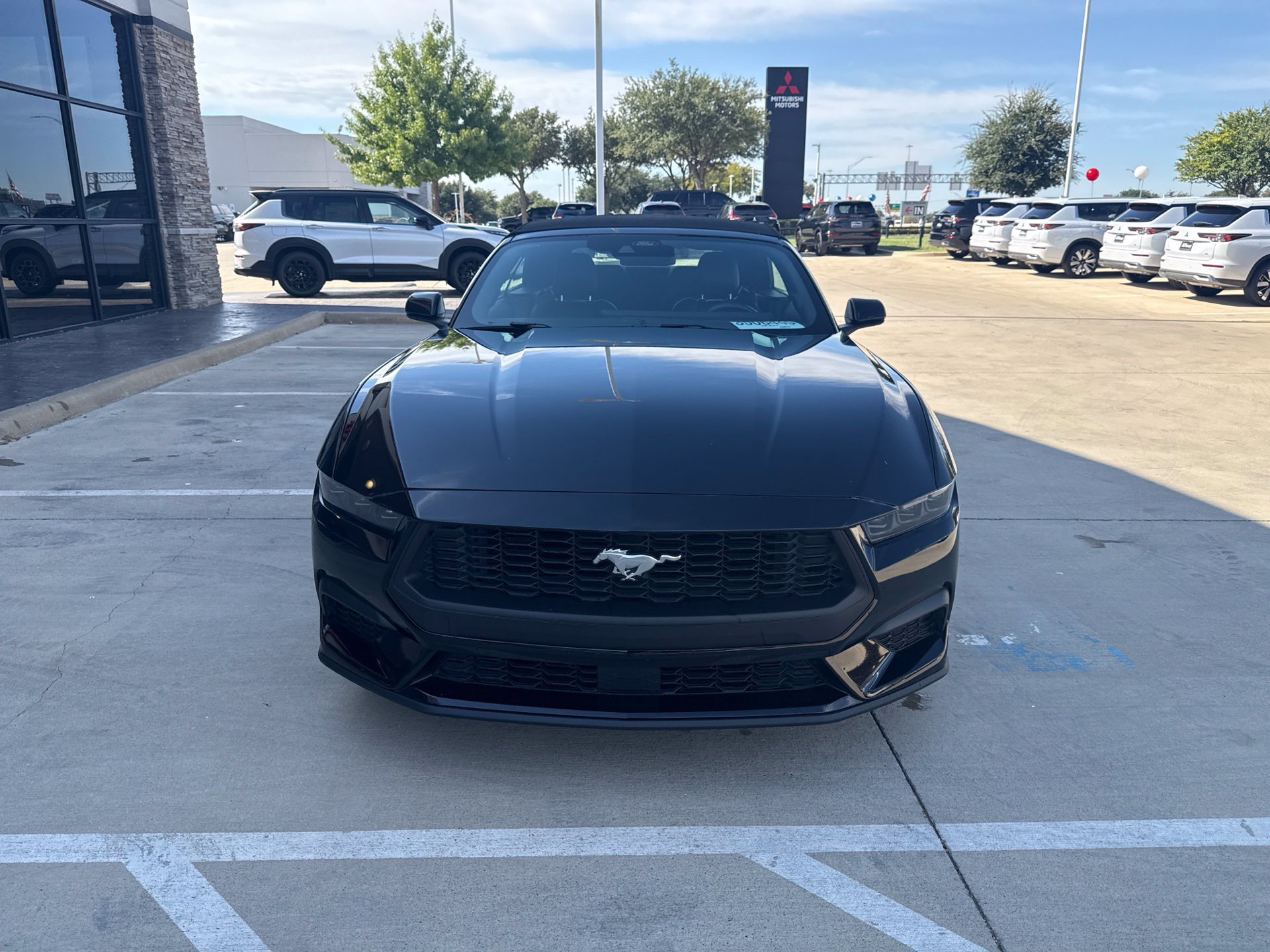 Used 2025 Ford Mustang Premium RWD image 2
