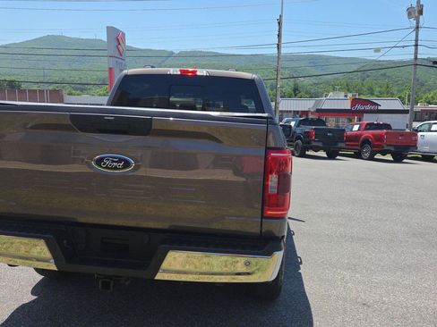 Used 2022 Ford F150 XLT AWD/4WD image 4
