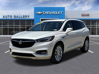 Used 2019 Buick Enclave Essence w/ LPO, Luxury Package
