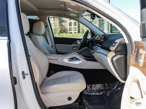 Certified 2025 Mercedes-Benz GLE 450e GLE 450e image 16