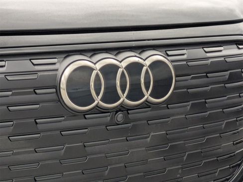 Used 2025 Audi Q4 e-tron Premium Plus w/ Premium Plus image 26