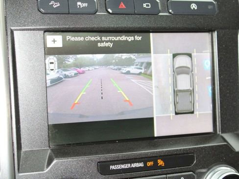 Used 2018 Ford F150 Platinum w/ Equipment Group 701A Luxury image 20