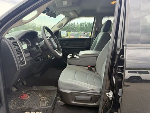 Used 2014 RAM 1500 Express AWD/4WD image 8
