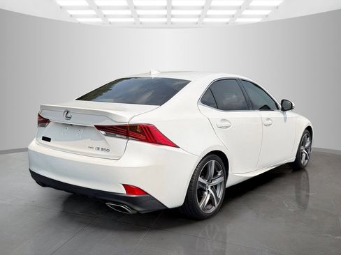 Used 2017 Lexus IS 300 AWD image 7