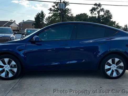 Used 2022 Tesla Model Y Long Range AWD/4WD image 11