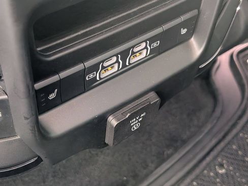 Used 2022 RAM 1500 Limited AWD/4WD image 26