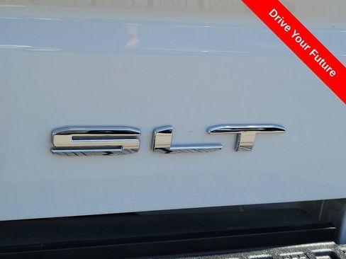 Used 2026 GMC Sierra 1500 SLT RWD image 29